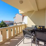 Petak 3 Appartement *