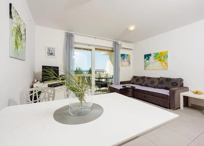 Apartment Petak 3 Dramalj